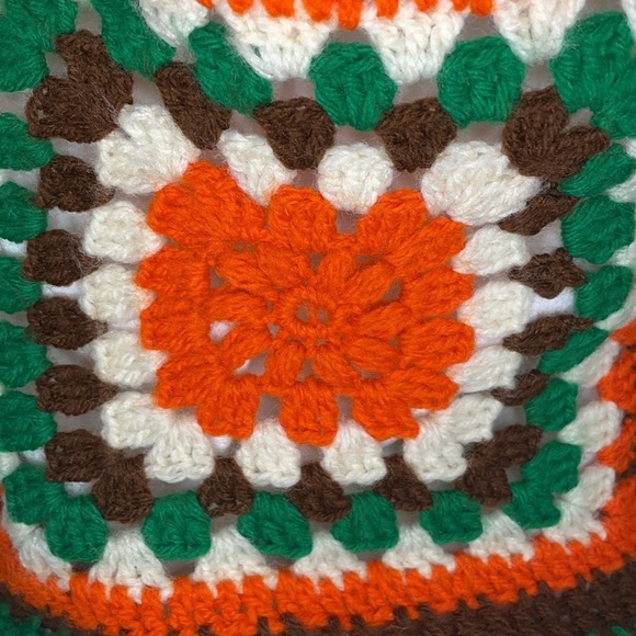 🎉HPx2🎉 Hand knit Fall Vest - Picture 14 of 14